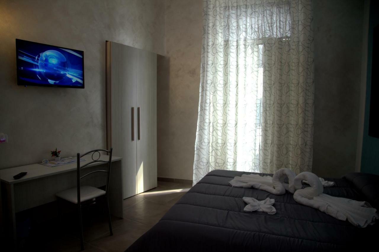 ナポリ Le Torri Aragonesi Bed & Breakfast エクステリア 写真