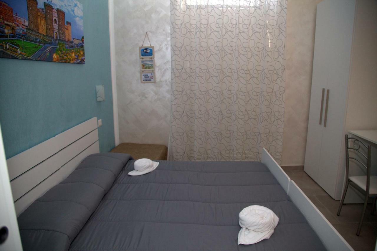 ナポリ Le Torri Aragonesi Bed & Breakfast エクステリア 写真