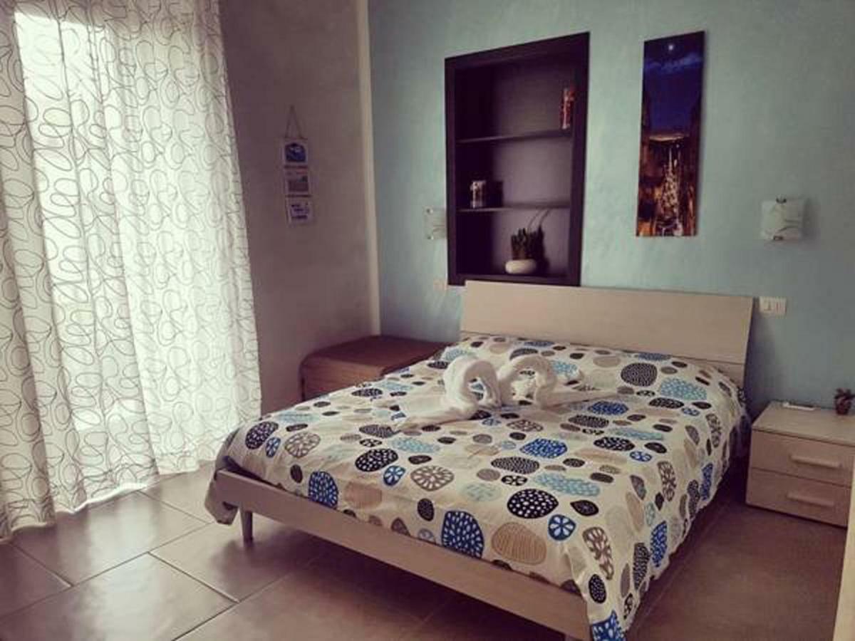 ナポリ Le Torri Aragonesi Bed & Breakfast エクステリア 写真