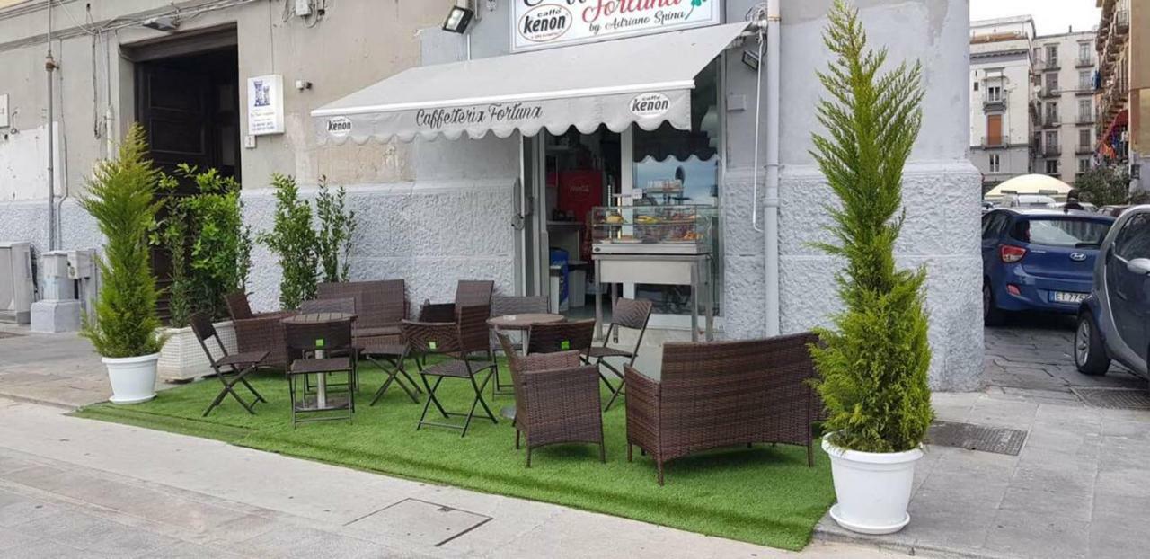 ナポリ Le Torri Aragonesi Bed & Breakfast エクステリア 写真